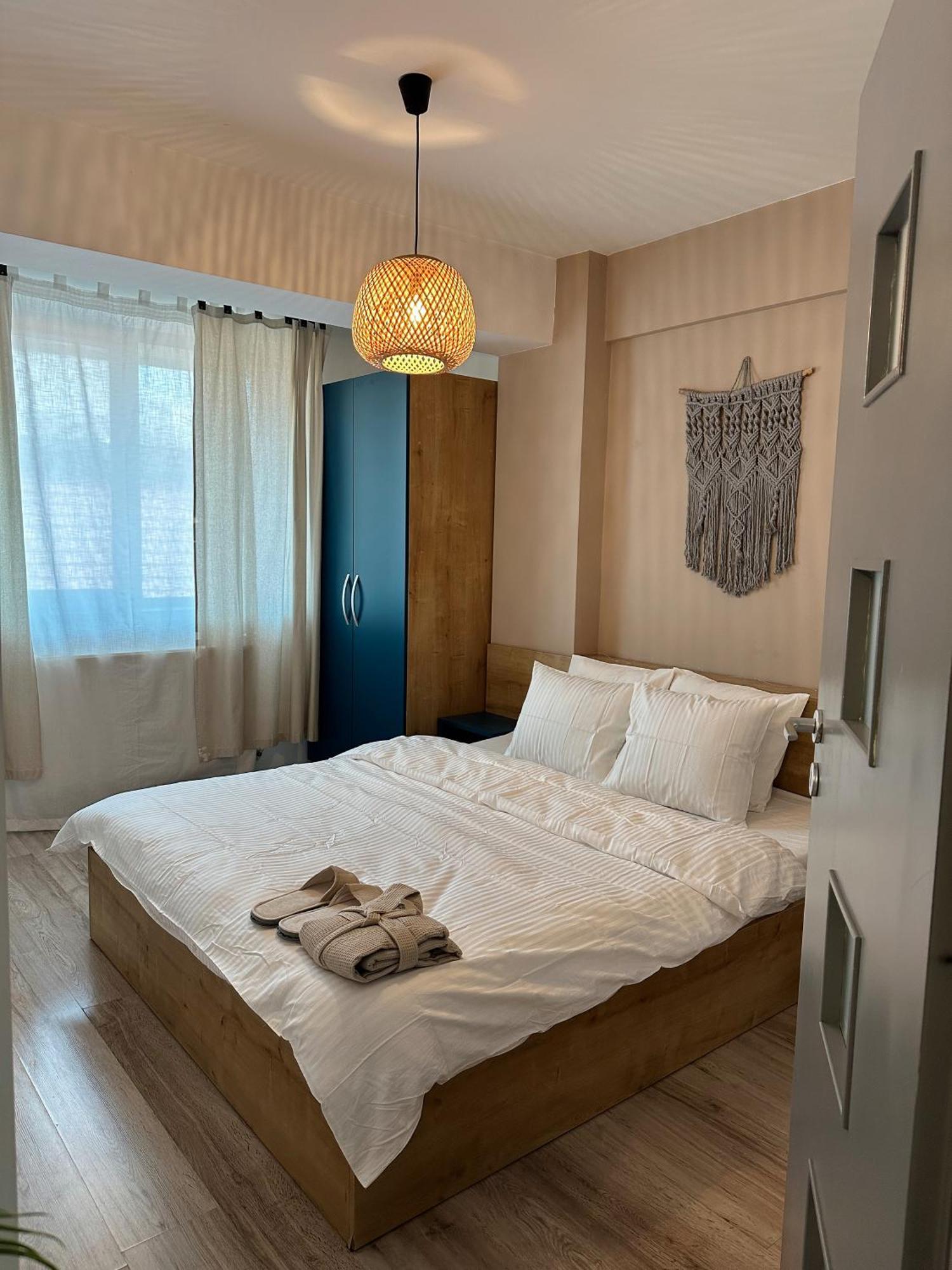 Modern Flat - Apartament Nou Aproape De Spital Si Aeroport Iasi Exteriér fotografie